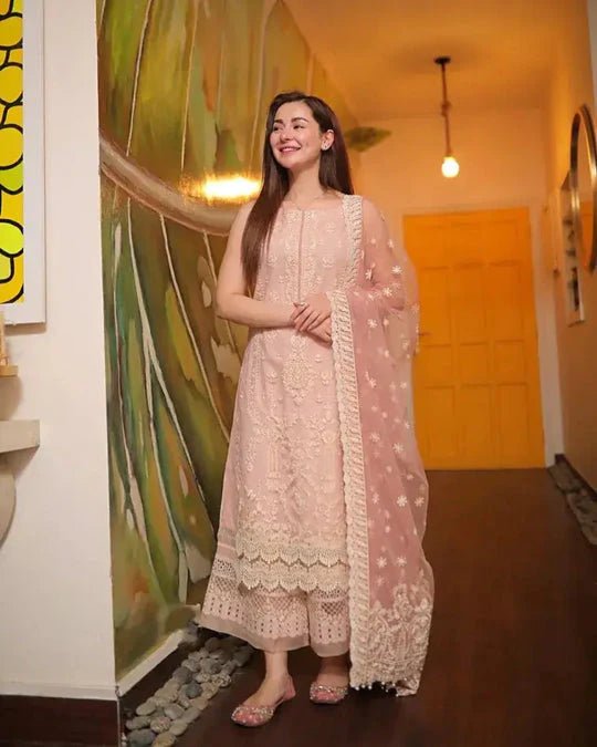 3 Piece Unstitched Heavy Embroidered Pure Lawn Suit with Heavy Embroidered Organza Dupatta - Wareeb.Shop