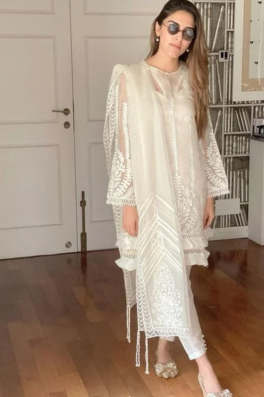 Design#11 Organza Lawn inner  Embroidered 3 pc