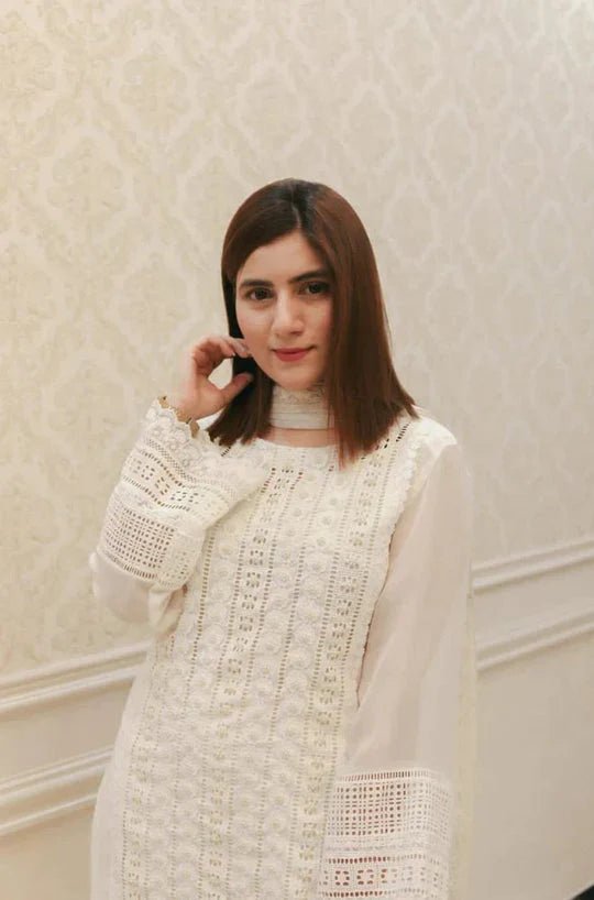 Azra Hameed - 3PC Lawn Chiken Kari Embroidered Shirt with Bamber Embroidered Dupatta - Wareeb.Shop