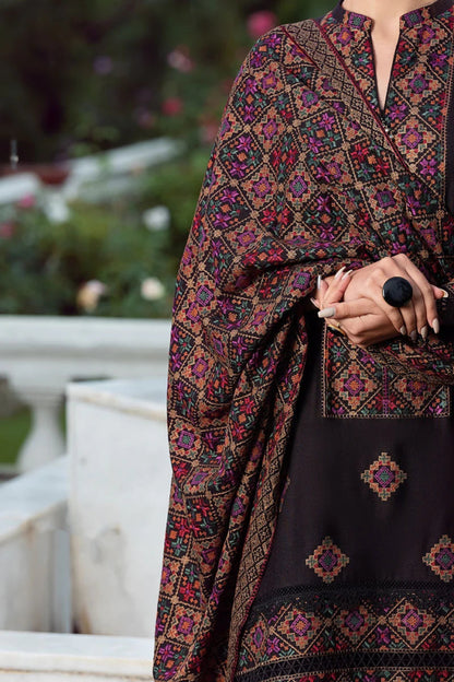 Bareeze Black Embroidered Dhanak Three Piece Winter Collection FCC - 707 - Wareeb.Shop