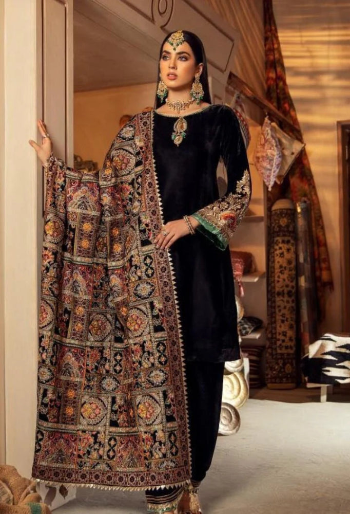 Black Embroidered Velvet Three piece With Karandi Shawl Winter Collection FCC ZC - 115 - Wareeb.Shop