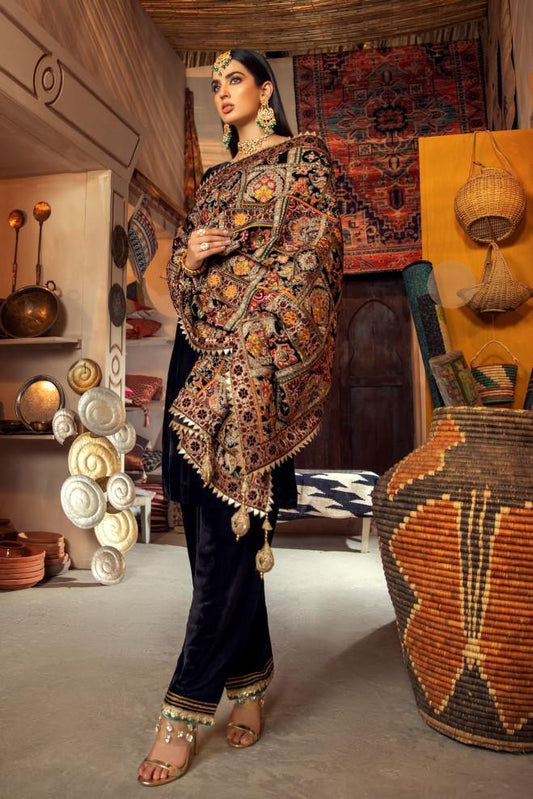 Black Embroidered Velvet Three piece With Karandi Shawl Winter Collection FCC ZC - 115 - Wareeb.Shop
