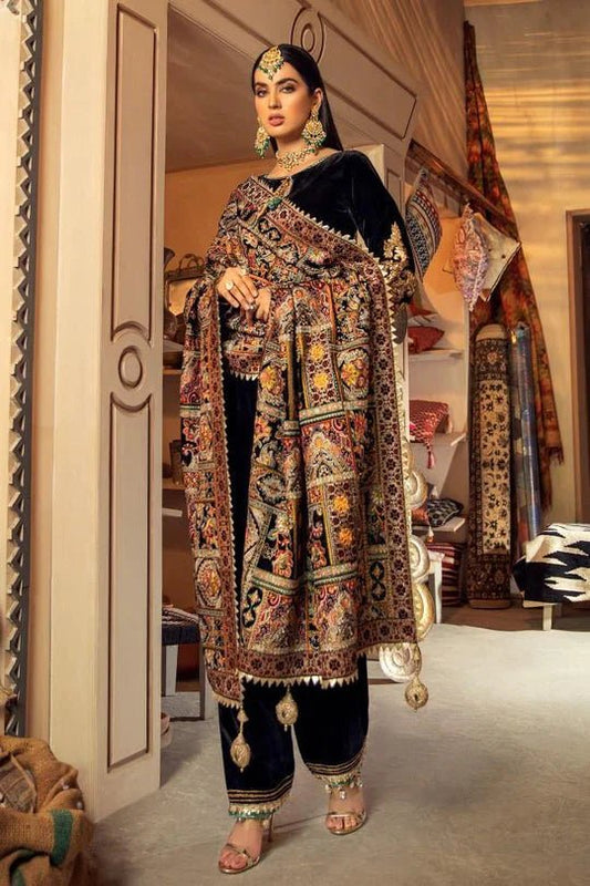 Black Embroidered Velvet Three piece With Karandi Shawl Winter Collection FCC ZC - 115 - Wareeb.Shop