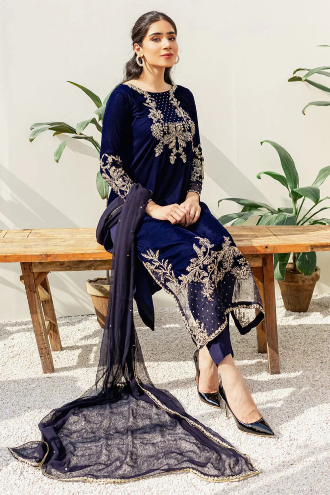Blue Embroidered Velvet Three piece Winter Collection FCC BT - 10 - Wareeb.Shop