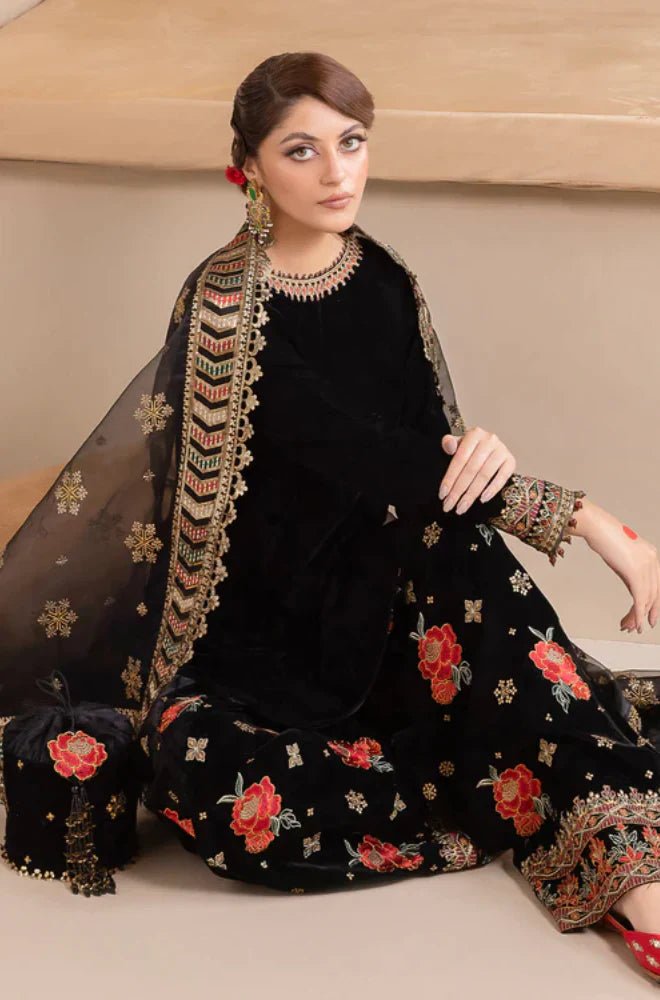 Embroidered Velvet Three piece With Velvet Shawl Winter Collection FCC ZC - 125 - Wareeb.Shop