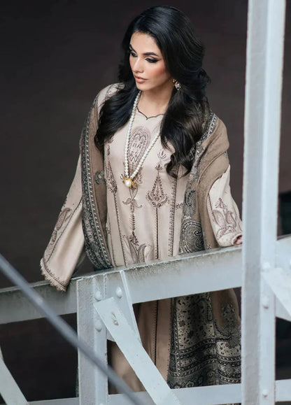 Izel Embroidered Dhanak Three Piece D - 168 - Wareeb.Shop