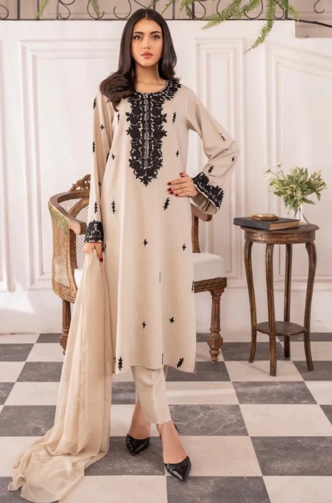 Mirana - 3Pc Lawn Embroidered Suit - Wareeb.Shop