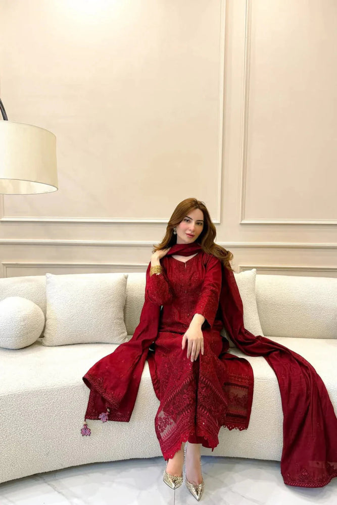 Zarqash Embroidered Dhanak Three Piece D - 210 - Wareeb.Shop