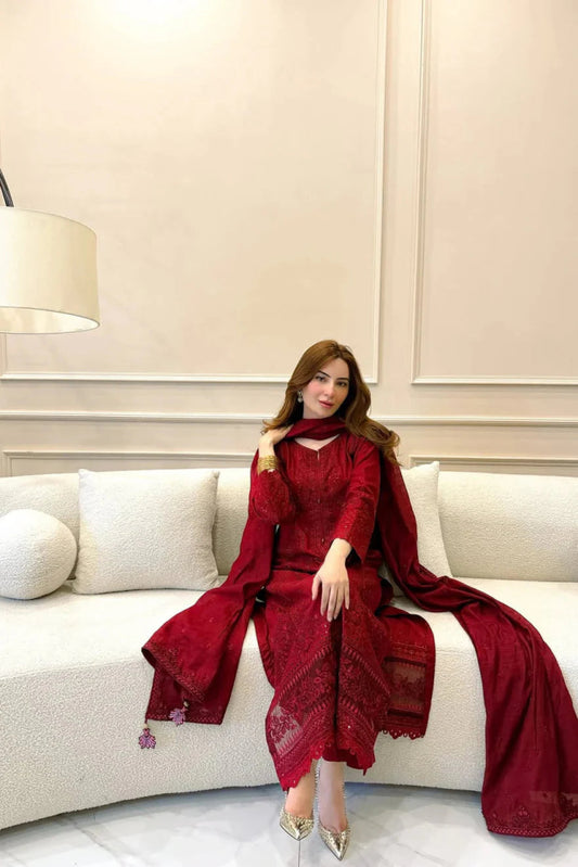 Zarqash Embroidered Dhanak Three Piece D - 210 - Wareeb.Shop